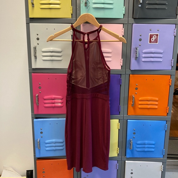 Morgan and Co. Dress, Size 5, FREE WITH PURCHASE - Picture 2 of 4